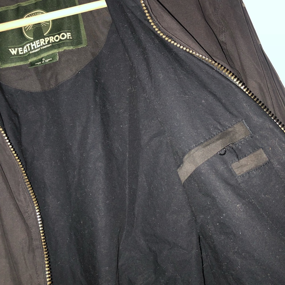 Weatherproof jacket - Picture 4 of 5